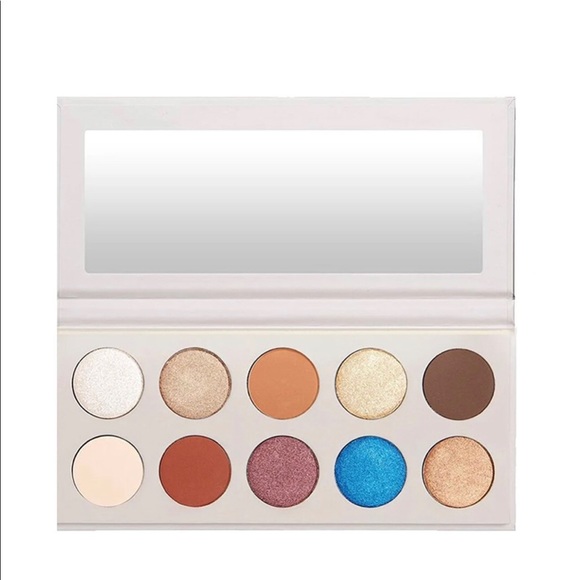 KKW Beauty Other - KKW X MARIO 10 PAN EYESHADOW PALETTE